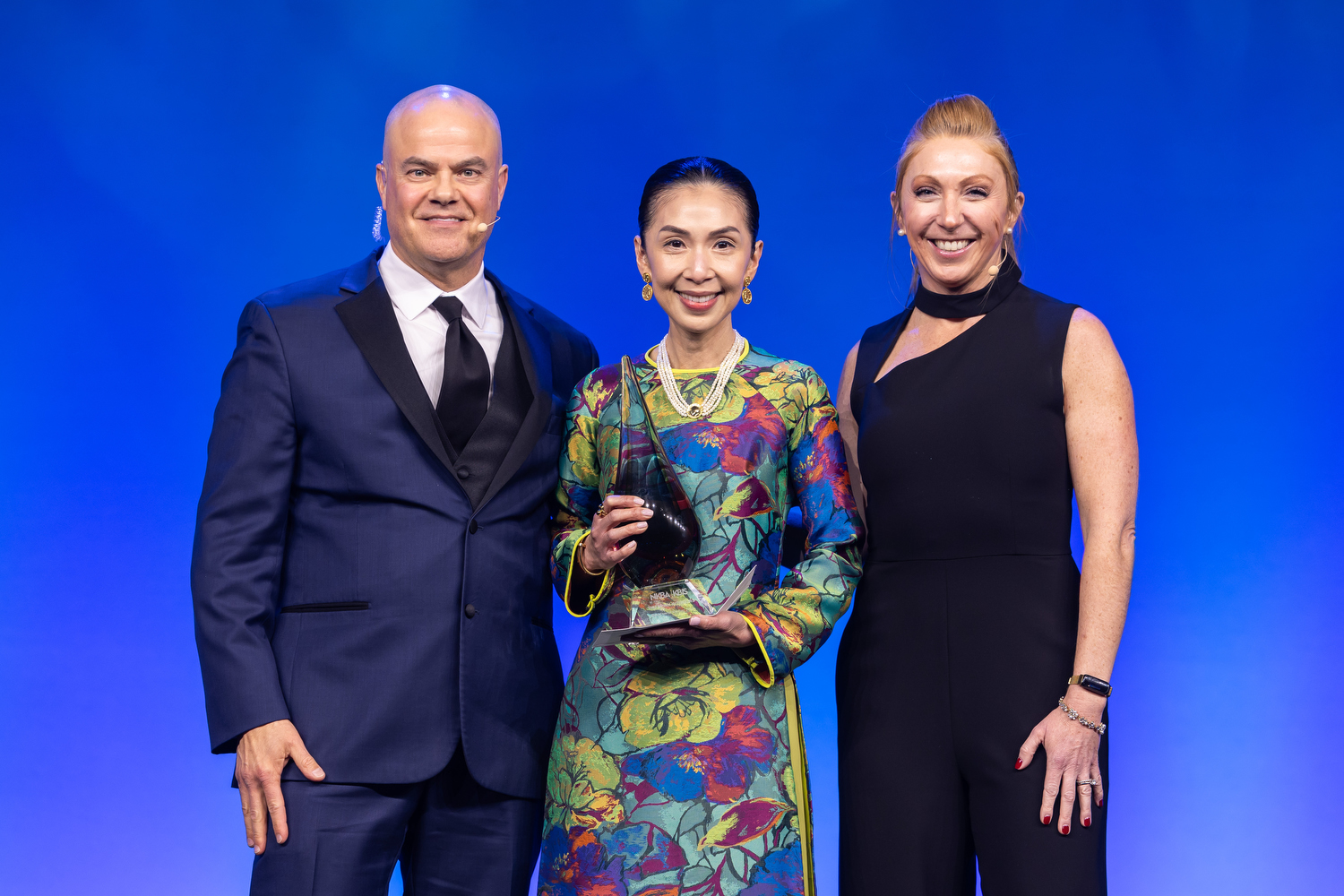 KBI251-DIA2 NKBA Industry Awards