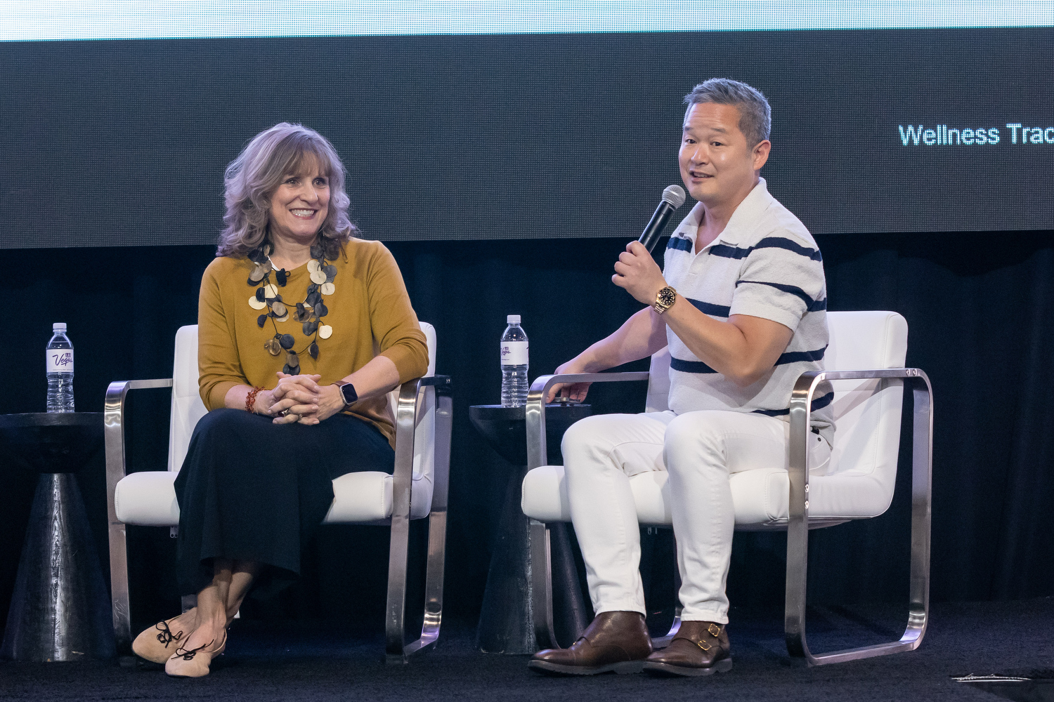 Next-KBIS A panel discusses kitchen and bath design on NEXTStage at KBIS 2024