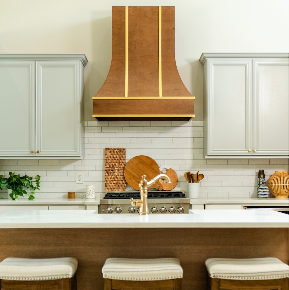 Beautiful bathroom provided by KBIS exhibitor, Porcelanosa